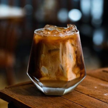 cold brew coffee image