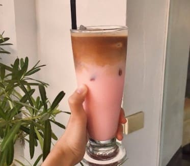 Iced Strawberry Latte Recipe Image